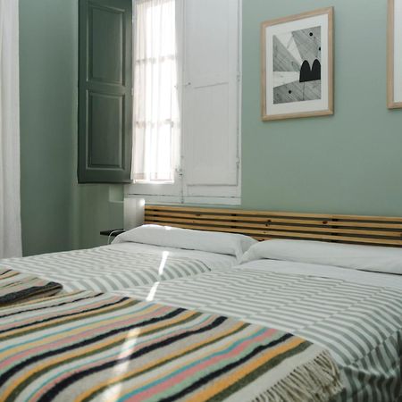 ليون Pension Blanca B&B المظهر الخارجي الصورة