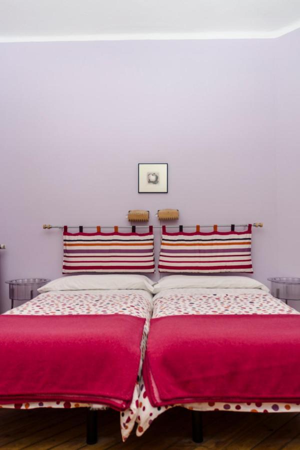ليون Pension Blanca B&B المظهر الخارجي الصورة