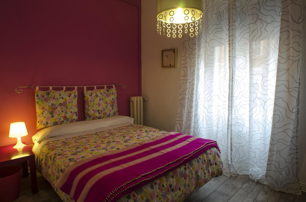 ليون Pension Blanca B&B الغرفة الصورة
